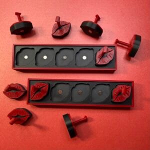 Red Lips Nail Stand